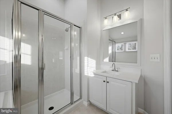 $1,250,000 | 17301 Vannes Court, Hamilton, VA 20158