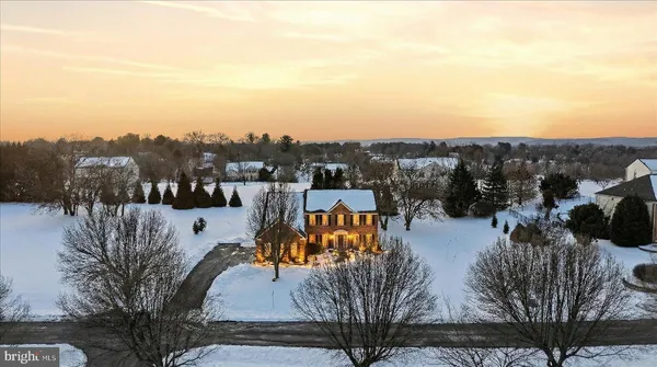 $1,250,000 | 17301 Vannes Court, Hamilton, VA 20158