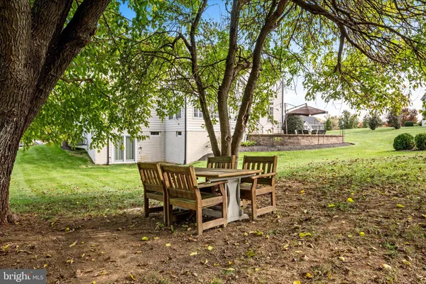 $1,250,000 | 17301 Vannes Court, Hamilton, VA 20158