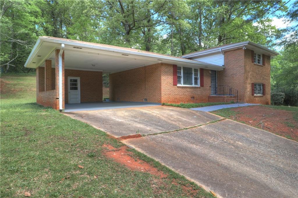 2425 Ovidia Circle Southwest Atlanta, GA 30311 - Photo 1 of 1 Gallery Image 1