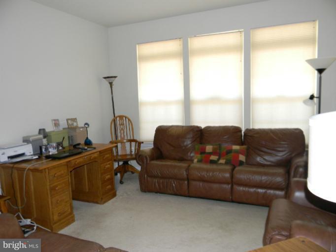 4 Rivers Edge Terrace Indian Head, MD 20640 - Photo 17 of 27 Living Room