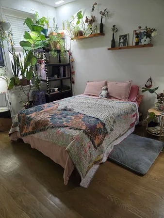 $3,700 | 3707 North Southport Avenue, Unit 2, Chicago, IL 60613