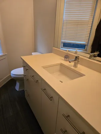 $3,700 | 3707 North Southport Avenue, Unit 2, Chicago, IL 60613