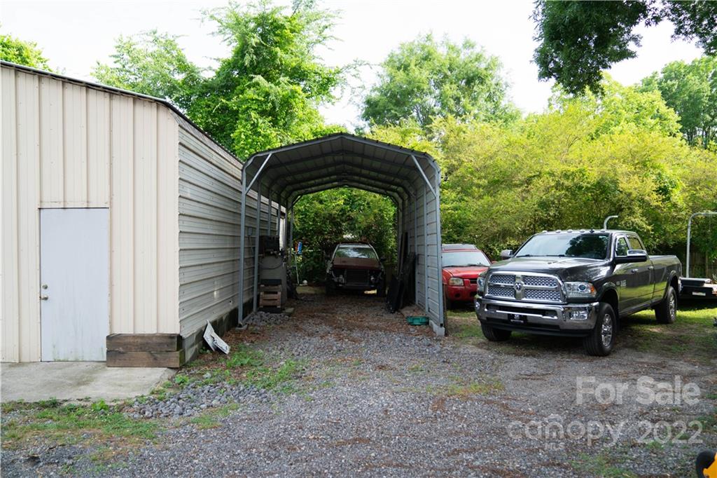 702 Eddleman Road Kannapolis, NC 28083 - Photo 7 of 24 Gallery Image 7