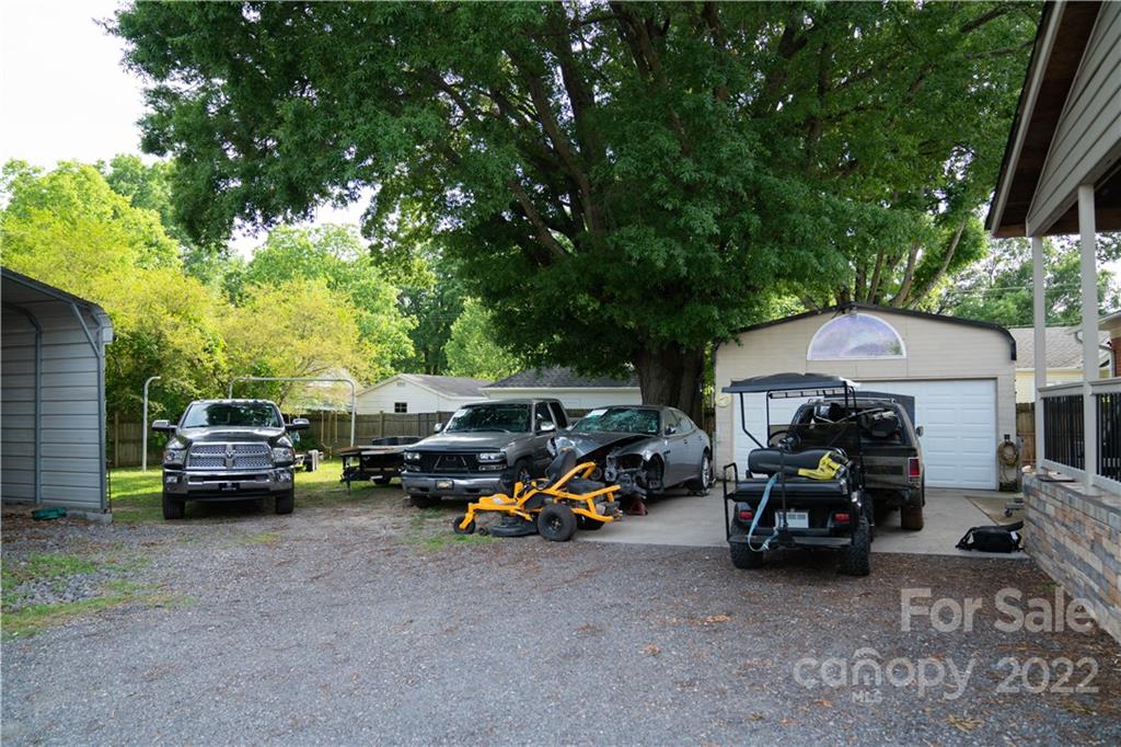 702 Eddleman Road Kannapolis, NC 28083 - Photo 8 of 24 Gallery Image 8