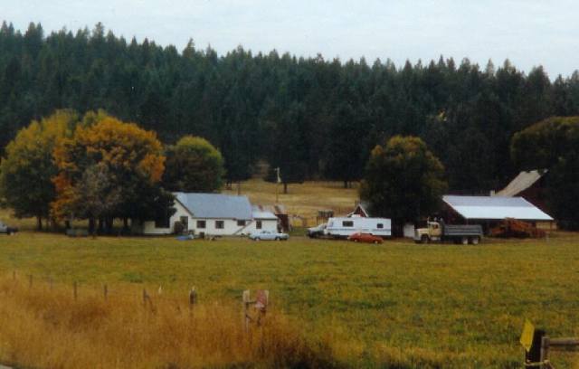 322 Nicholson Road Elk, WA 99009 - Photo 1 of 8