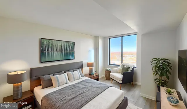 $2,100 | 11710 Old Georgetown Road, Unit 1206, North Bethesda, MD 20852