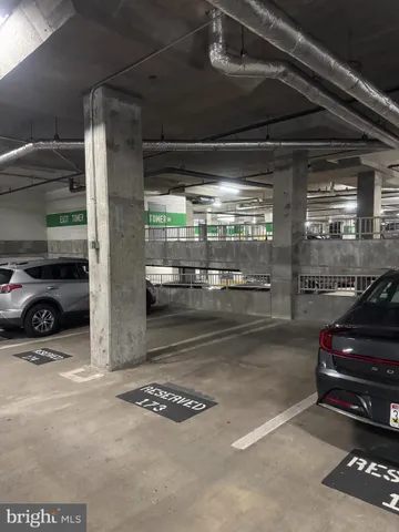 $2,100 | 11710 Old Georgetown Road, Unit 1206, North Bethesda, MD 20852