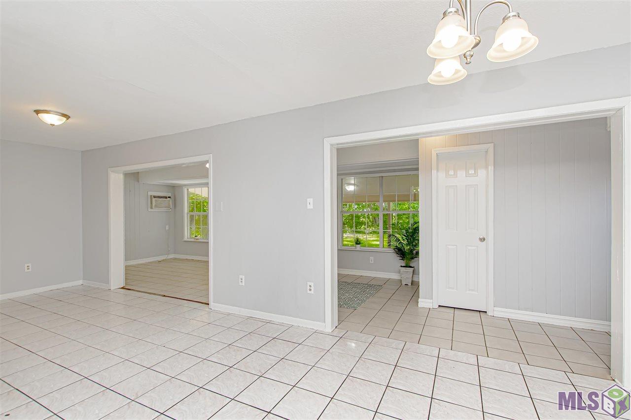 1263 West Chimes Street Baton Rouge, LA 70802 - Photo 3 of 29 Gallery Image 3