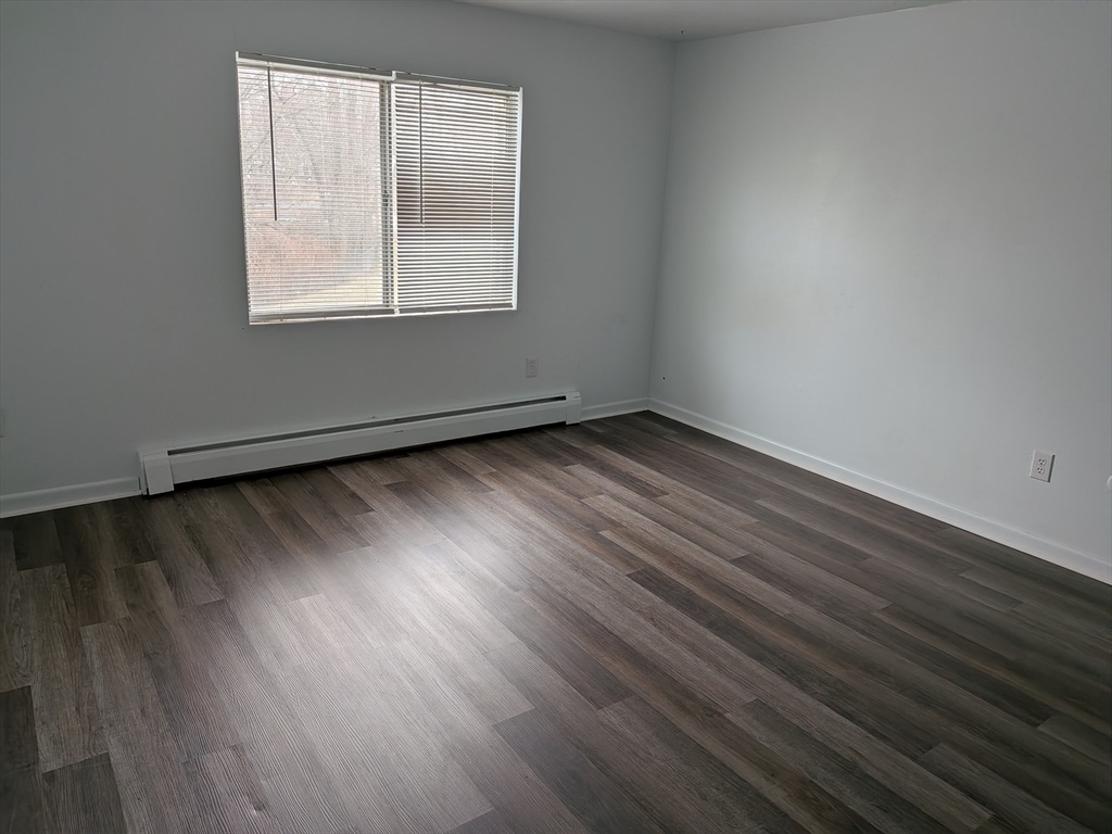 83 R Hobart Street, Unit C4 Danvers, MA 01923 - Photo 12 of 14