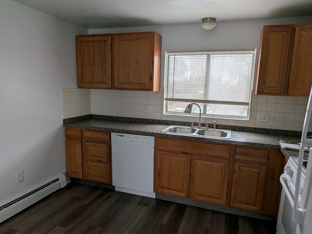 83 R Hobart Street, Unit C4 Danvers, MA 01923 - Photo 2 of 14