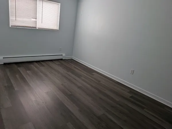 $2,400 | 83 R Hobart Street, Unit C4, Danvers, MA 01923