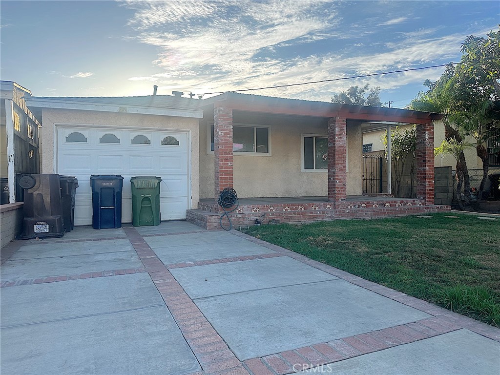 11431 Ramona Avenue Hawthorne, CA 90250 - Photo 2 of 19