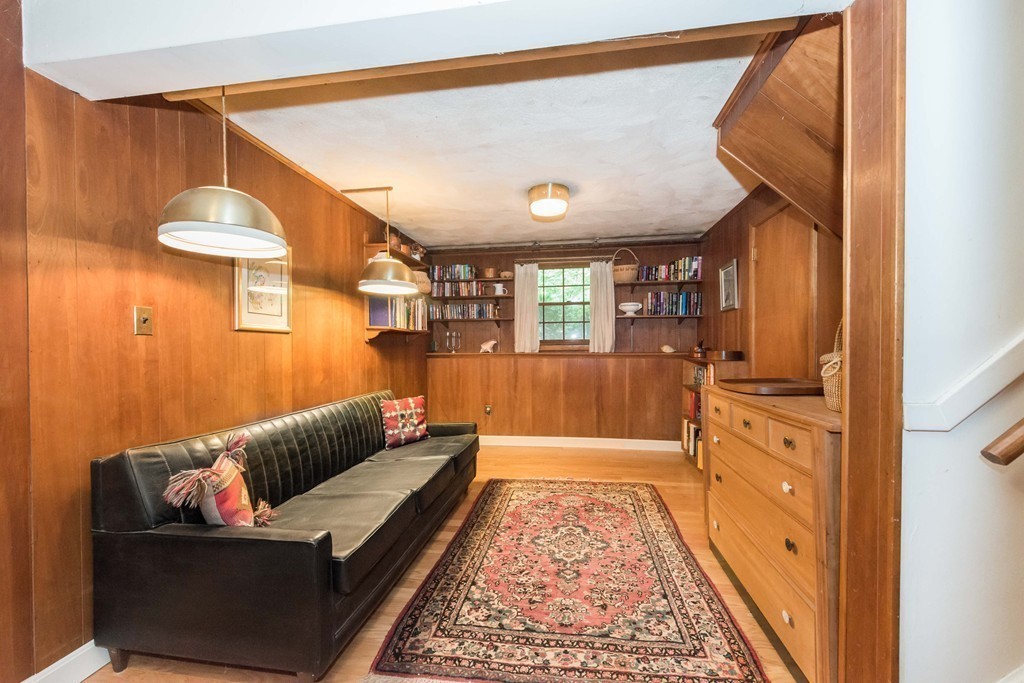 23 Constitution Road Lexington, MA 02421 - Photo 11 of 16
