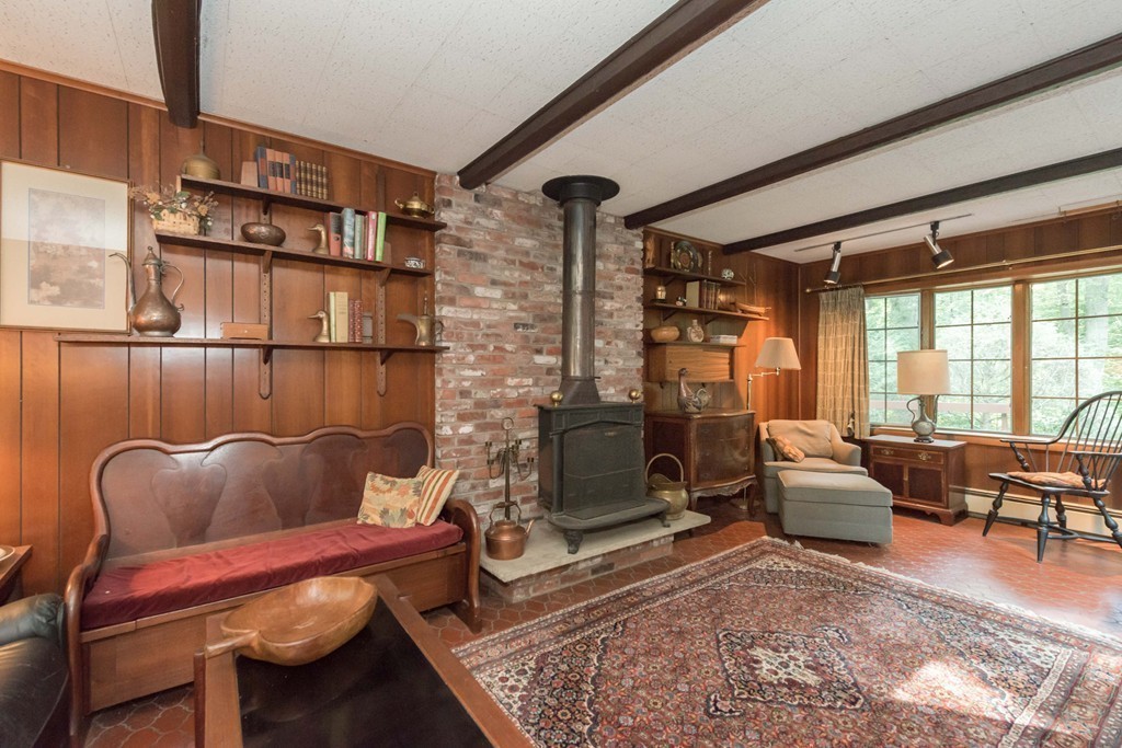 23 Constitution Road Lexington, MA 02421 - Photo 3 of 16