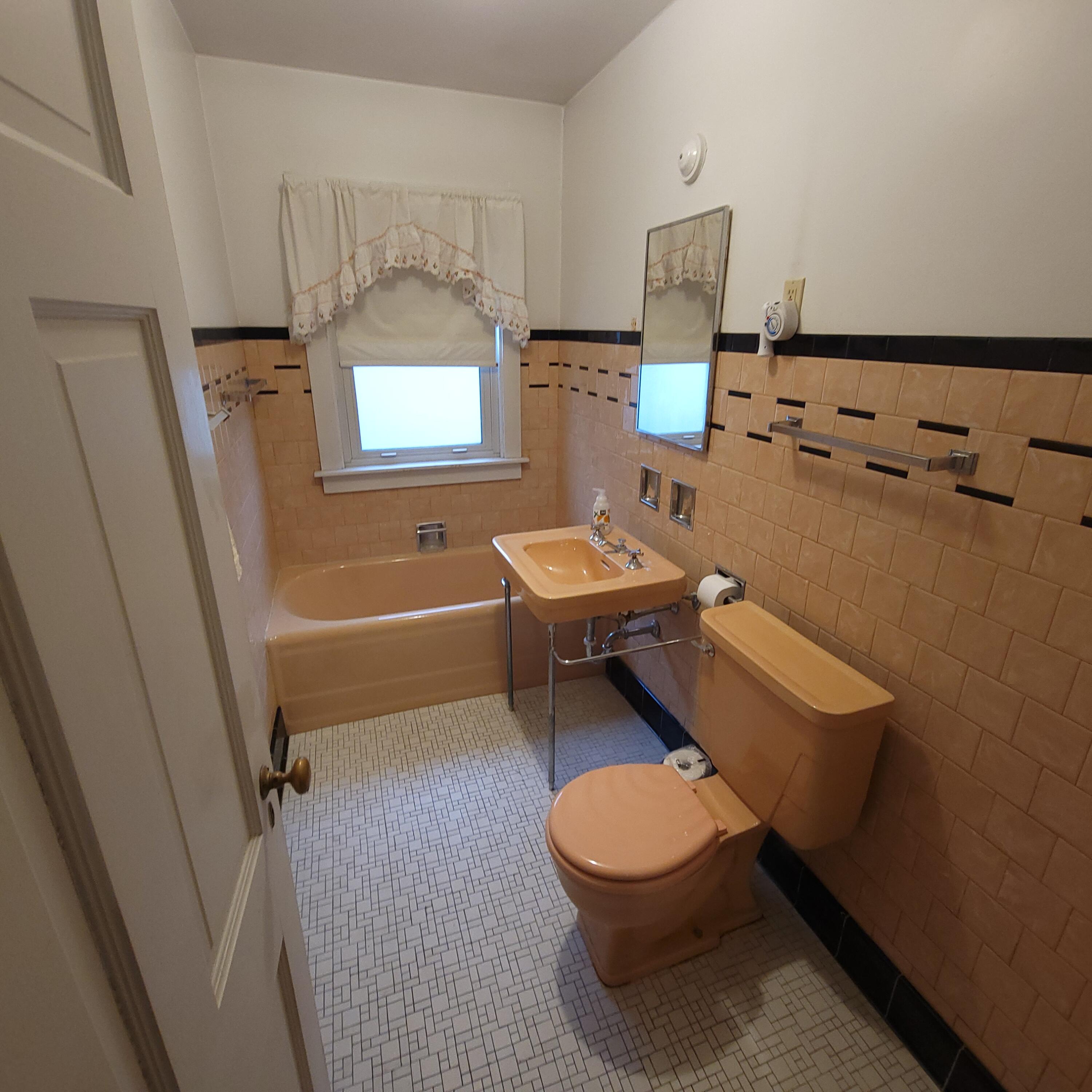 1949 Lake Avenue Whiting, IN 46394 - Photo 15 of 29 3000x3000