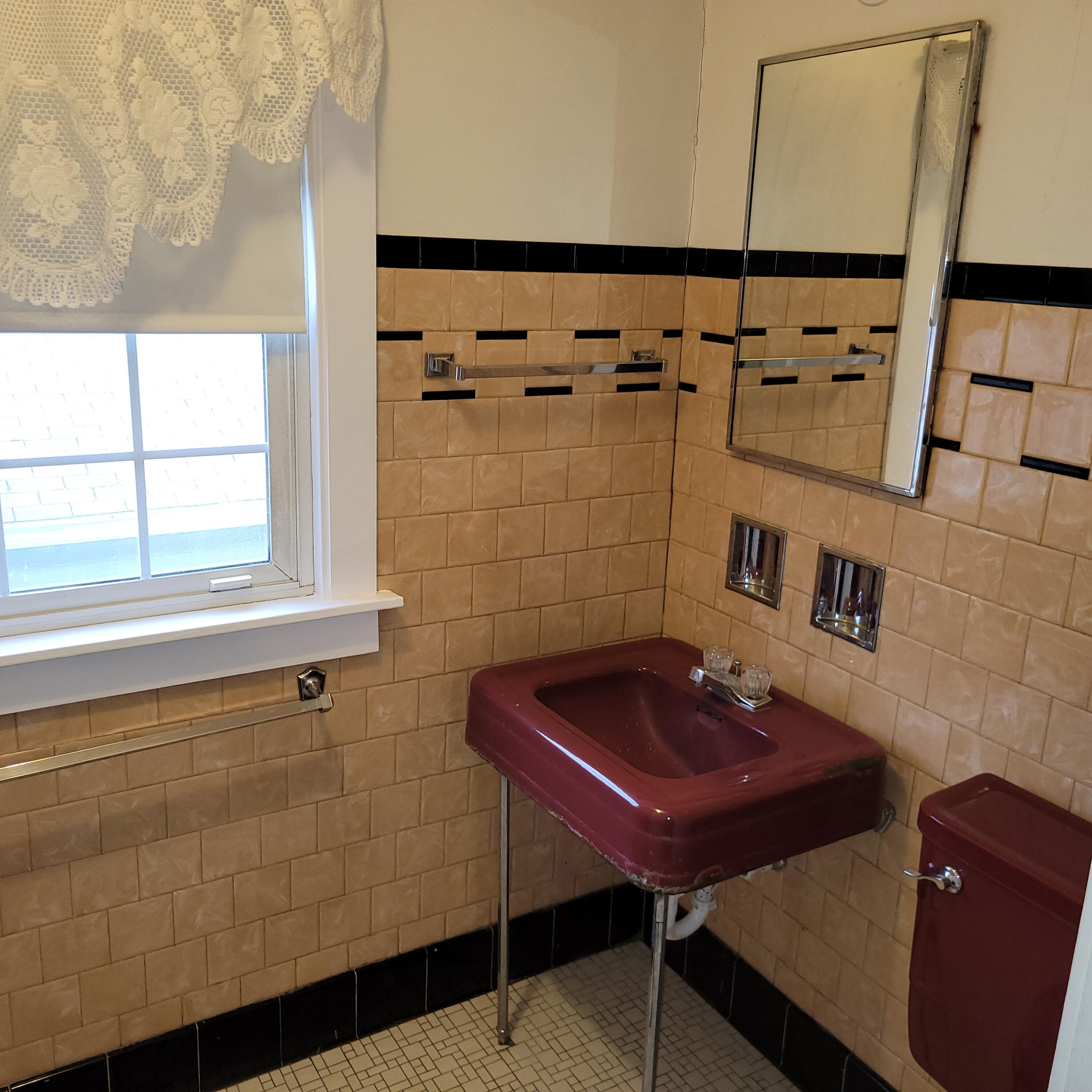 1949 Lake Avenue Whiting, IN 46394 - Photo 21 of 29 3000x3000