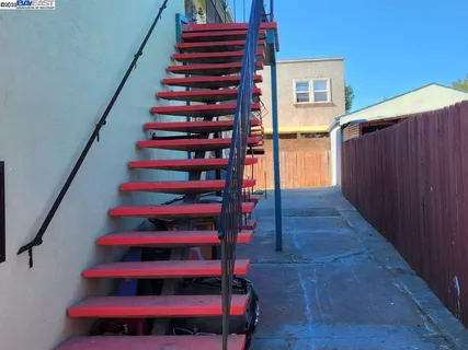 $699,000 | 1069 71st Avenue, Oakland, CA 94621