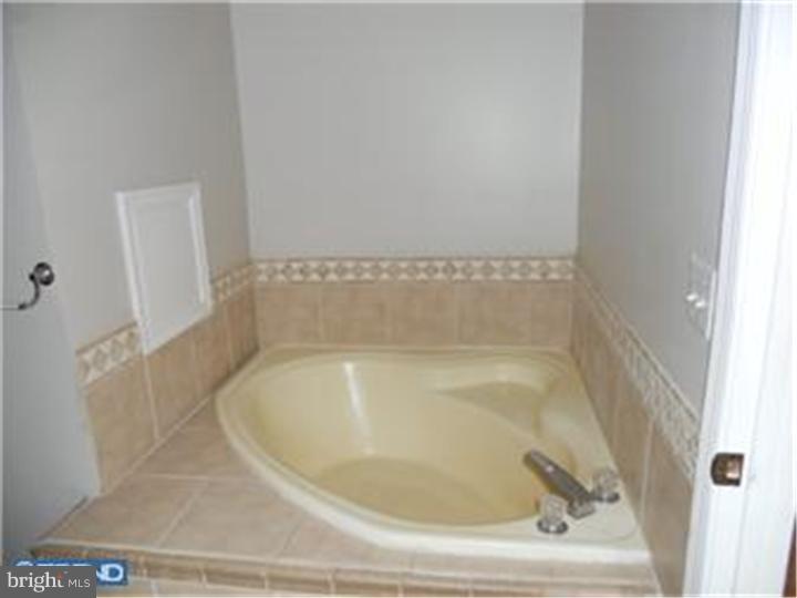 130 Woodbrook Road Dover, DE 19901 - Photo 3 of 12 Gallery Image 3