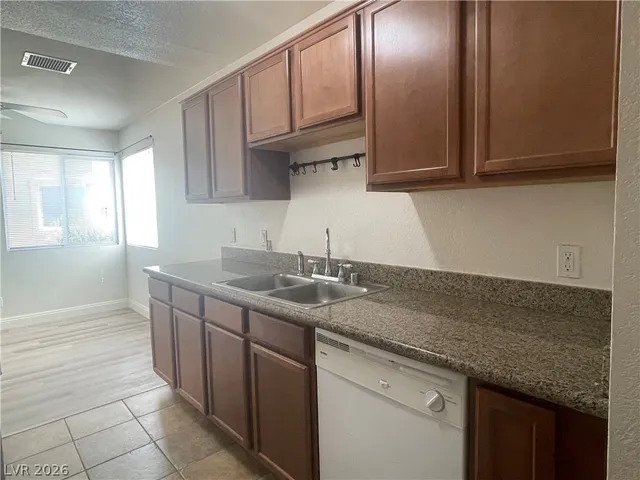 $1,200 | 1816 North Decatur Boulevard, Unit 103, Las Vegas, NV 89108
