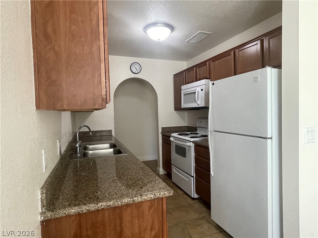 1816 North Decatur Boulevard, Unit 103 Las Vegas, NV 89108 - Photo 6 of 18