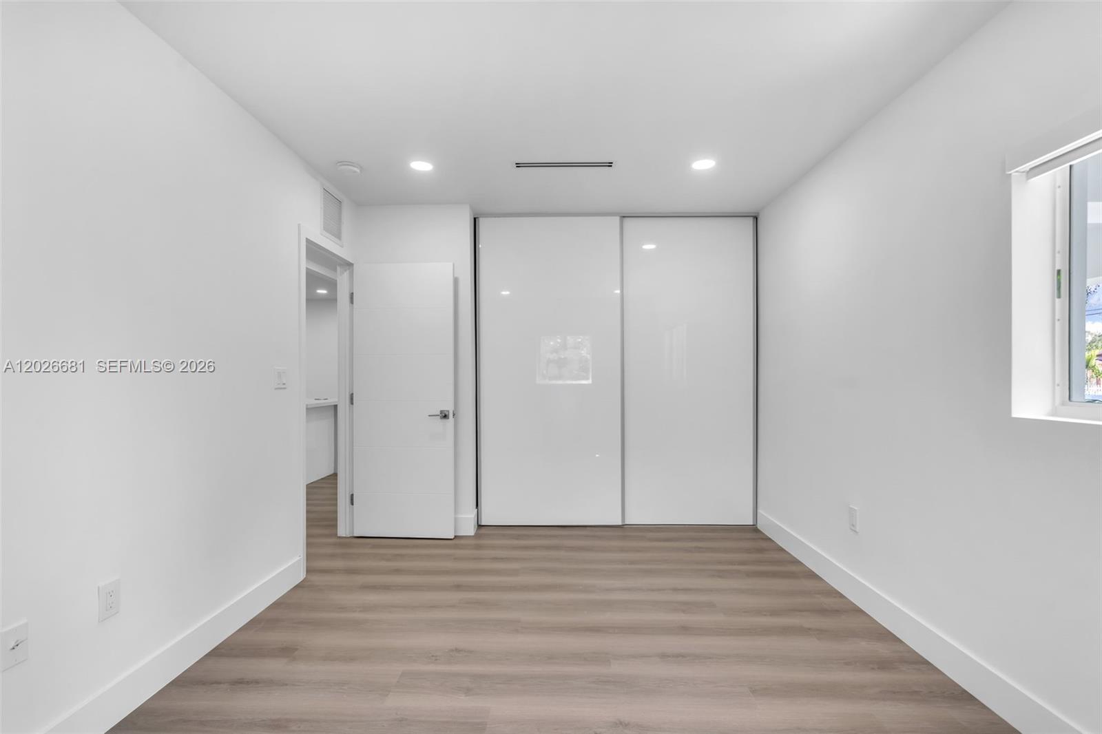 2810 Southwest 26th Street, Unit 2810 Miami, FL 33133 - Photo 10 of 19