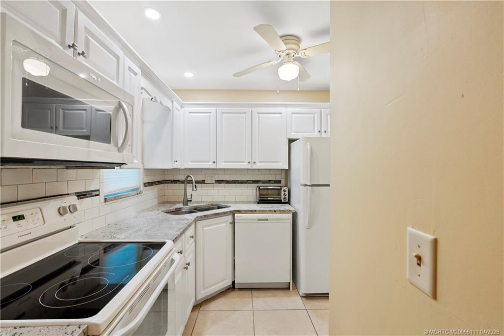 1905 Southwest Palm City Road, Unit 3C Stuart, FL 34994 - Photo 3 of 31