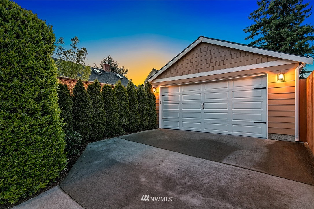 4000 Midvale Avenue North Seattle, WA 98103 - Photo 21 of 25
