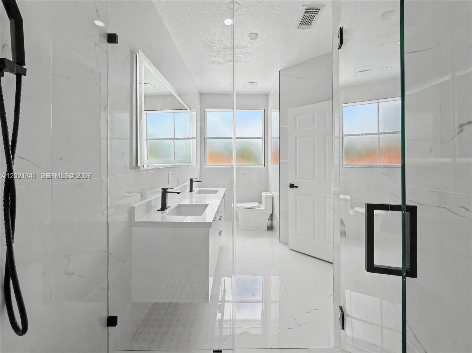 15486 Southwest 23rd Lane Miami, FL 33185 - Photo 24 of 33