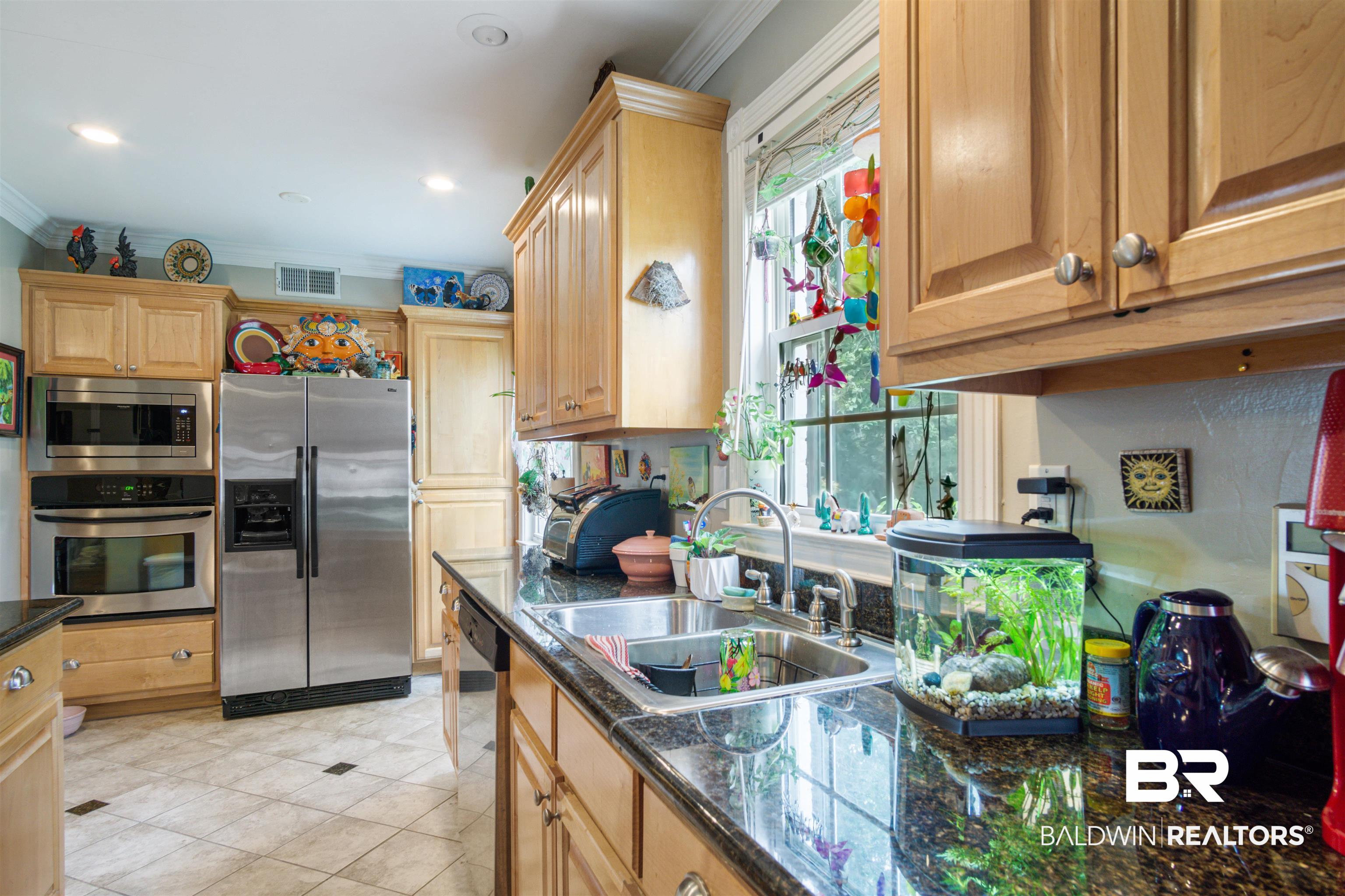 214 Upham Street, Unit 15B Mobile, AL 36607 - Photo 9 of 20