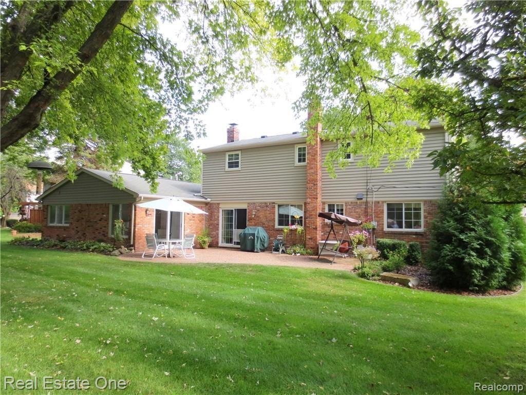 764 Spartan Drive Rochester Hills, MI 48309 - Photo 6 of 50