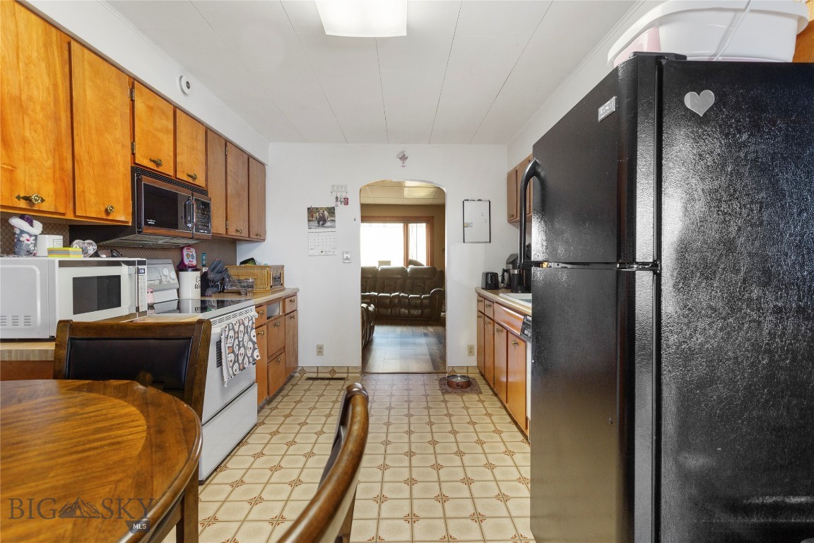 422 Virginia Street Butte, MT 59701 - Photo 8 of 20 Gallery Image 8