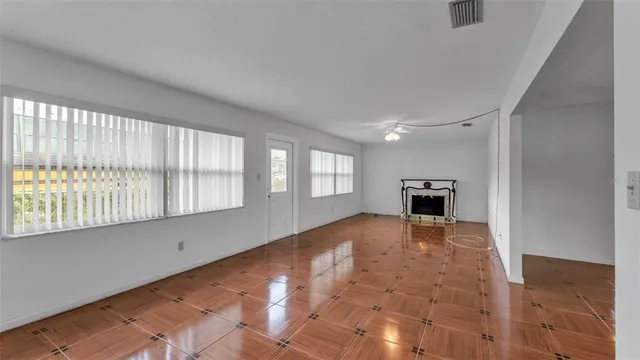 $175,000 | 404 Cameo Drive, Lakeland, FL 33803