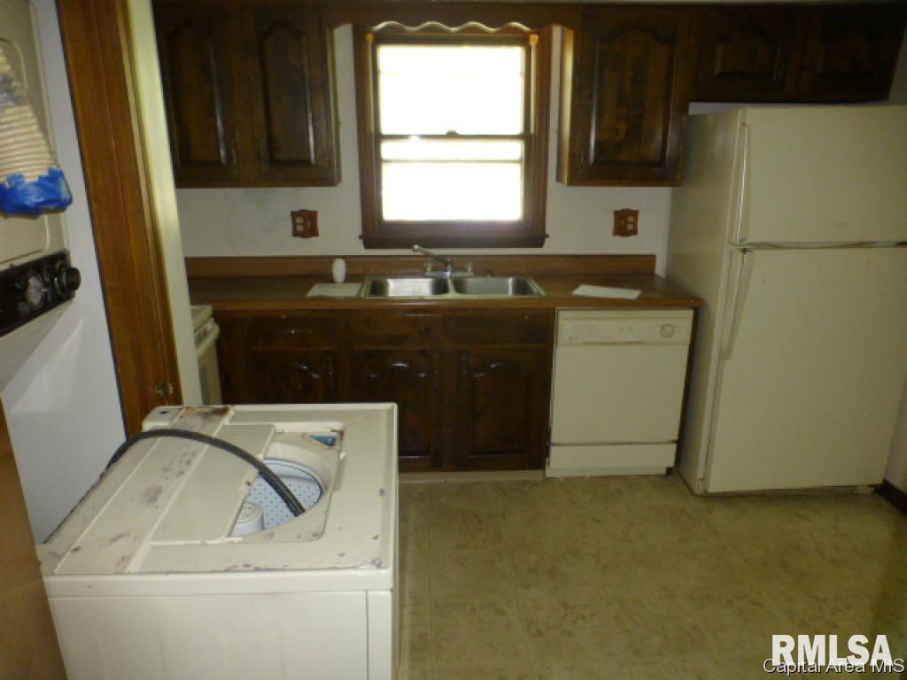 3006 Taylor Avenue, Unit 50 Springfield, IL 62703 - Photo 4 of 10 Gallery Image 4
