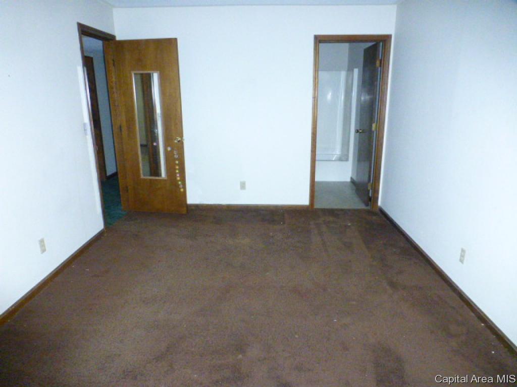 3006 Taylor Avenue, Unit 50 Springfield, IL 62703 - Photo 7 of 10 Gallery Image 7