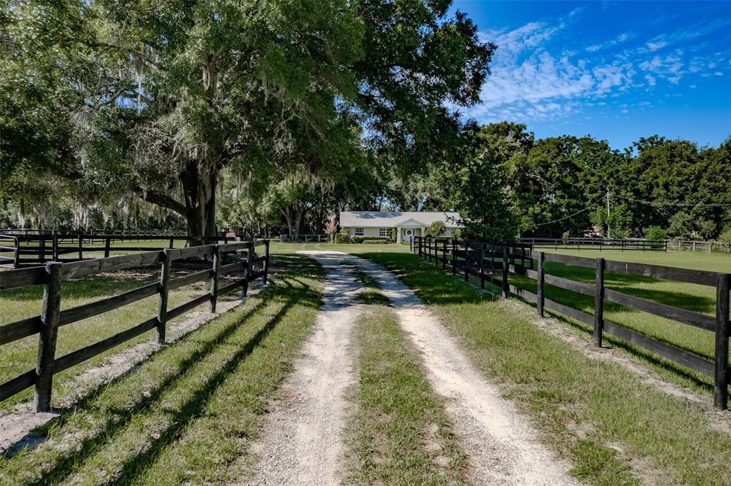 7660 Southwest 86th Lane Ocala, FL 34476 - Photo 4 of 83