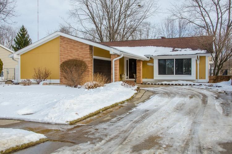 5928 York Road South Bend, IN 46614 - Photo 1 of 30 Gallery Image 1