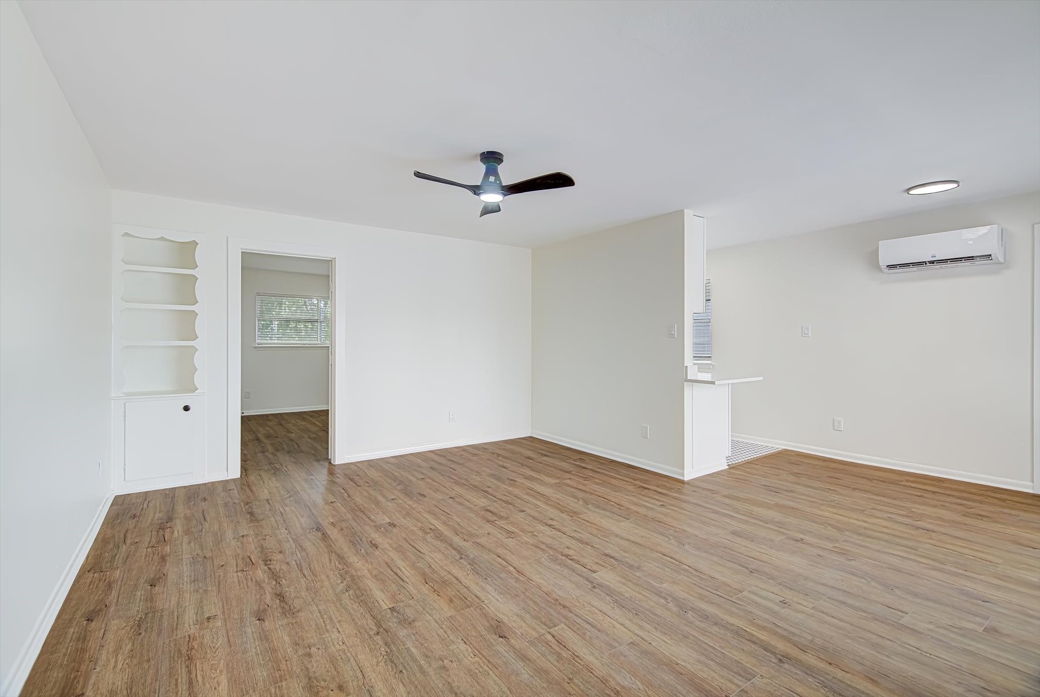 1915 McDuffie Street, Unit 1 Houston, TX 77019 - Photo 8 of 24