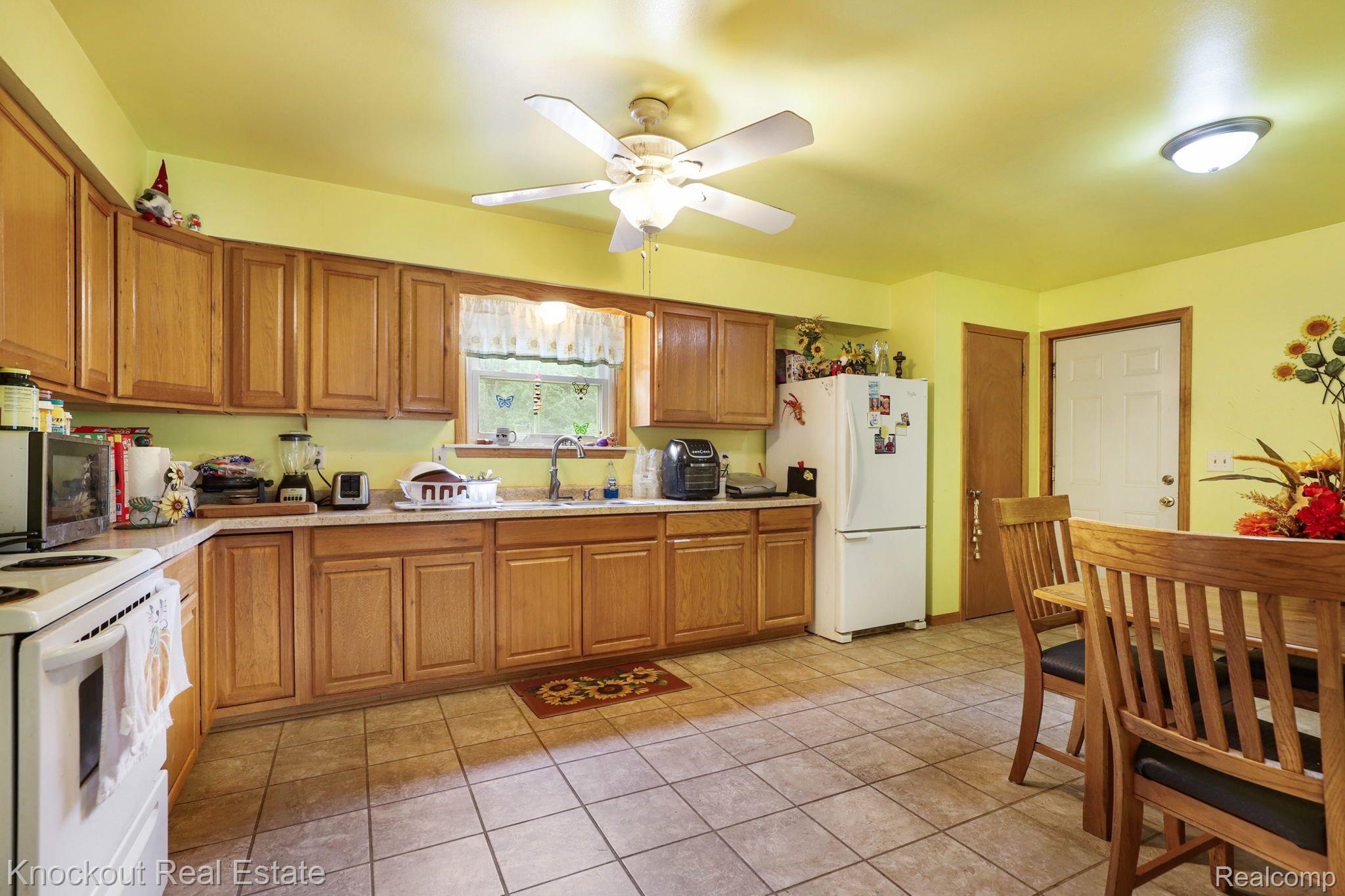 3966 Brown Road Vassar, MI 48768 - Photo 11 of 54 Gallery Image 11