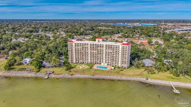 $245,900 | 615 Bayshore Drive, Unit 305B, Pensacola, FL 32507
