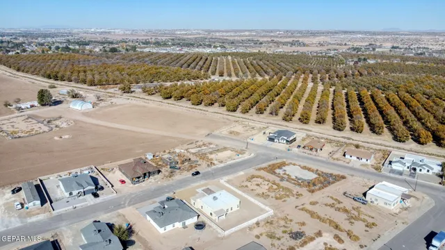 $335,000 | 450 Perla Bonita Road, Clint, TX 79836