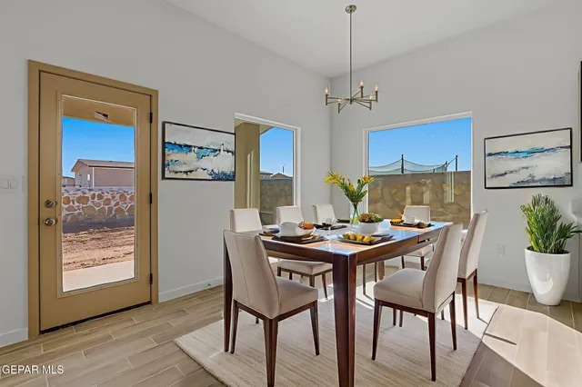 $335,000 | 450 Perla Bonita Road, Clint, TX 79836