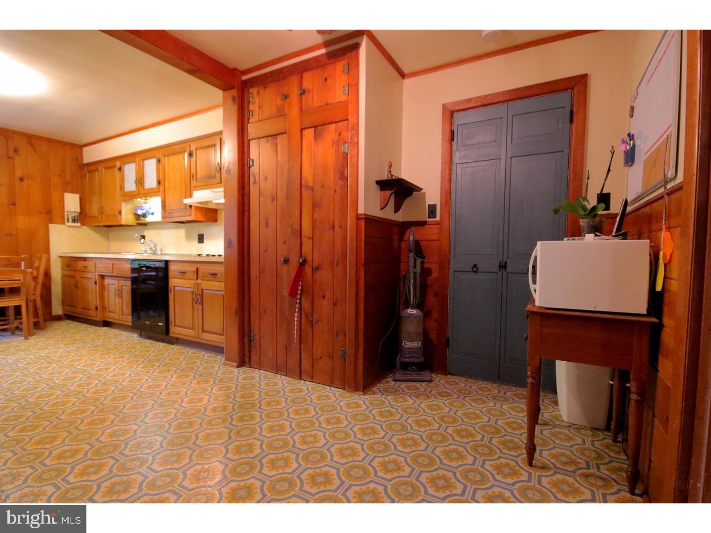 124 County House Road Sewell, NJ 08080 - Photo 15 of 23 Gallery Image 15