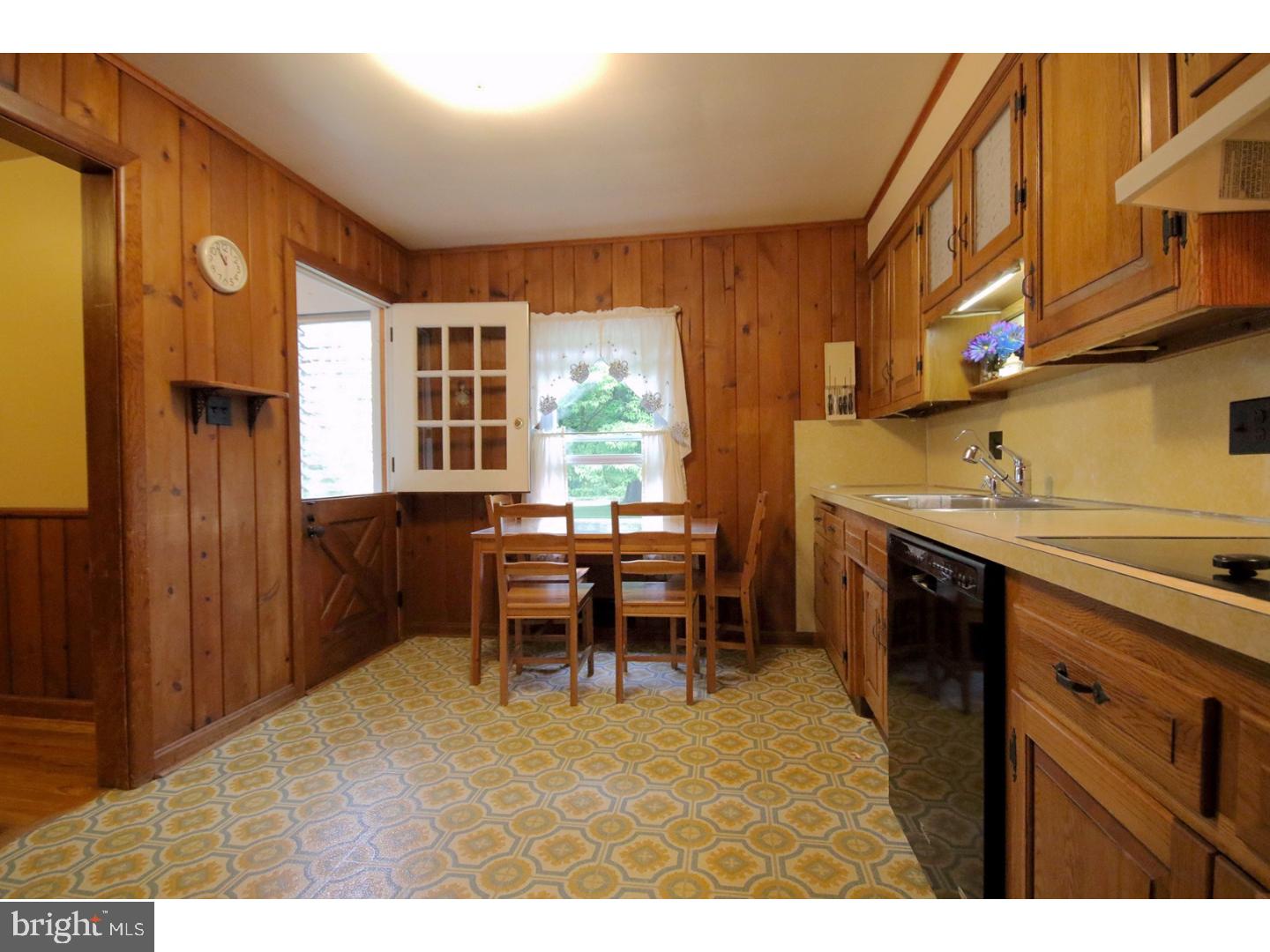 124 County House Road Sewell, NJ 08080 - Photo 19 of 23 Gallery Image 19