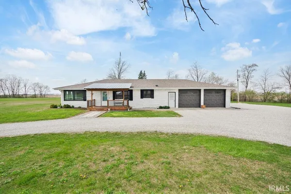$259,900 | 9612 South St Road, Amboy, IN 46911