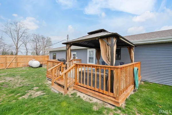 $259,900 | 9612 South St Road, Amboy, IN 46911