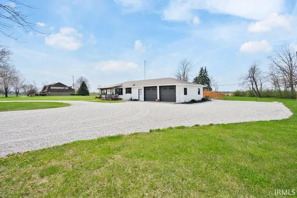 $259,900 | 9612 South St Road, Amboy, IN 46911