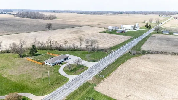 $259,900 | 9612 South St Road, Amboy, IN 46911