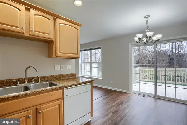 $338,500 | 33 Carousel Circle, Hershey, PA 17033