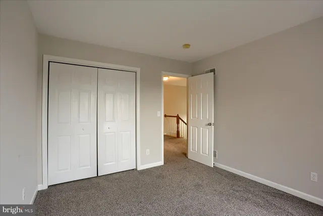 $338,500 | 33 Carousel Circle, Hershey, PA 17033